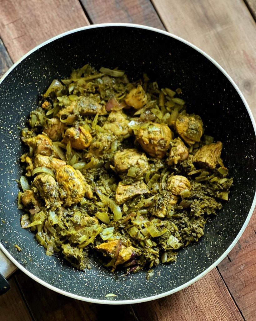 طرز تهیه خورش کشک بادمجان متفاوت و جدید با گوشت گوسفندی و سبزی محلی 30 طرز تهیه خورش کشک بادمجان