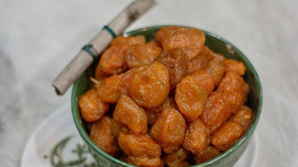 طرز تهیه پلو بخارا با گوشت خورشتی و کشمش لذیذ و مجلسی مرحله به مرحله 18 طرز تهیه آلو بخارا خورشتی خشک خانگی با و بدون پوست به روش بازاری