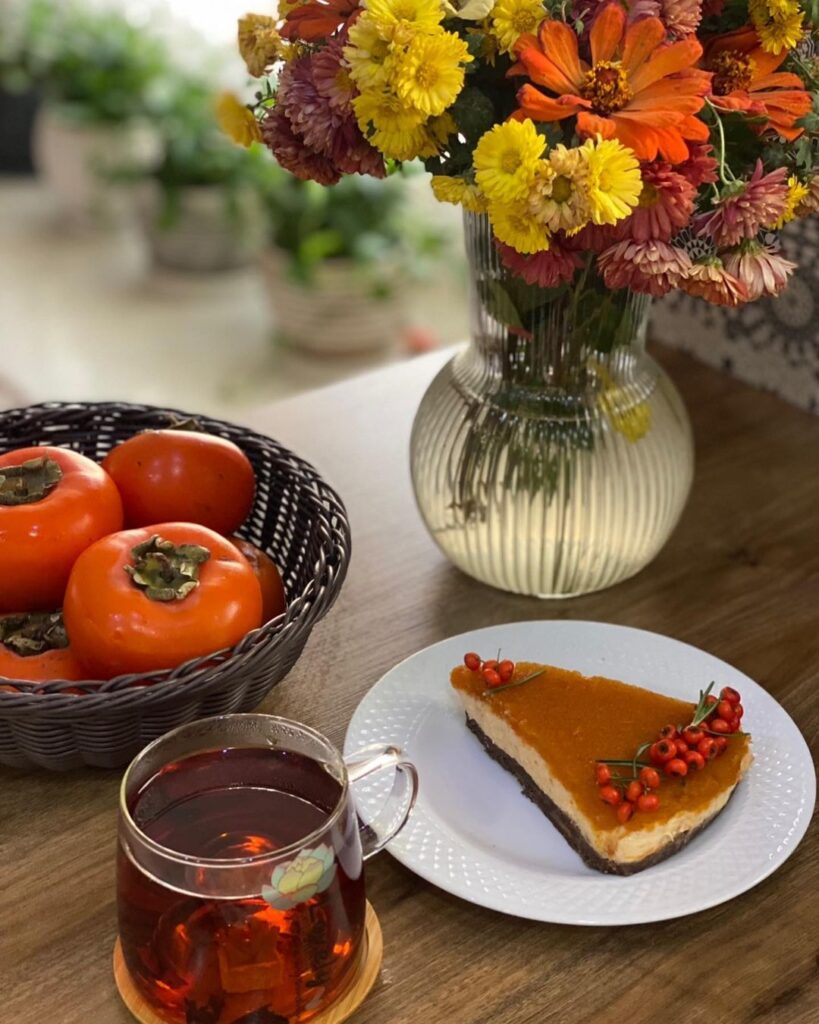 طرز تهیه چیز کیک خرمالو