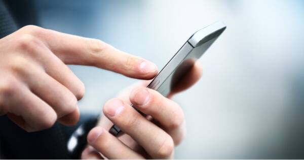 1705897203 128 بیمه موبایل، سلاح شما در برابر سارقان گوشی هوشمند