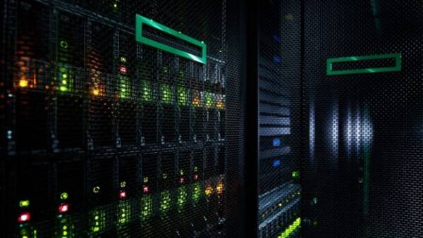 1706638796 609 چرا سرورهای HPE محبوب می