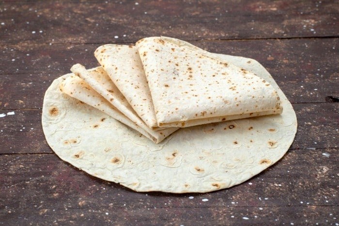 طرز تهیه نان لواش با آرد جو