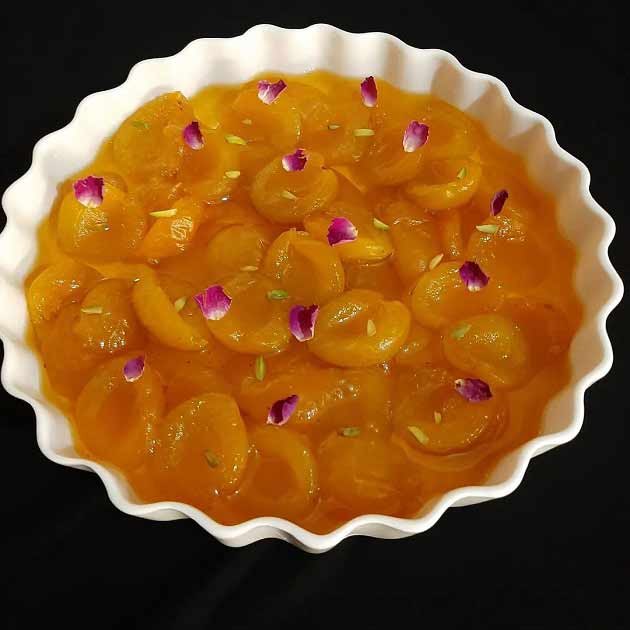 نحوه تهیه مربا گیلاس زرد با زعفران خوشرنگ و غلیظ_مجله رشد 2 طرز تهیه مربا گیلاس زرد