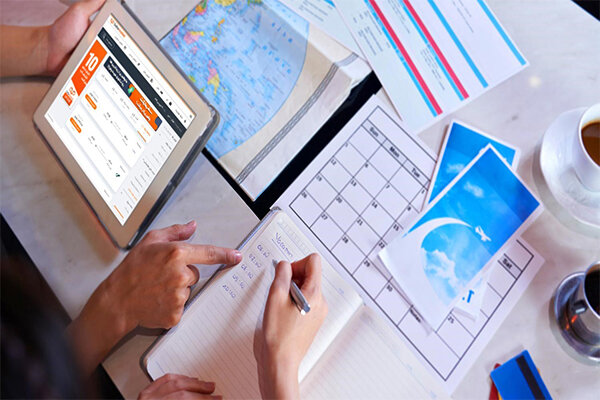 چطور با گوشی موبایل بلیط هواپیما رزرو کنیم؟_مجله رشد 6 1722160728 533 چطور با گوشی موبایل بلیط هواپیما رزرو کنیم؟ مجله رشد