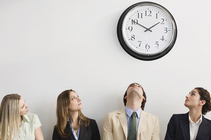 ۱۵ مهارتی که کارمندان قسمت خدمات مشتریان باید بلد باشند_مجله رشد 10 مدیریت زمان ـ مهارتهای خدمات مشتریان