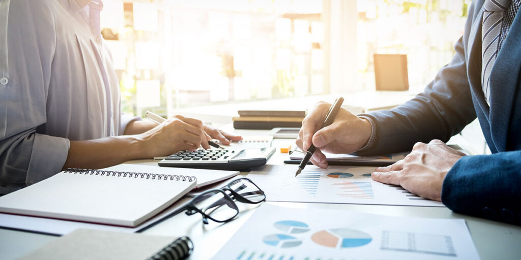 چطور مشاور مالی شویم: مشاور مالی شدن در ۷ گام_مجله رشد 16 1746547361 311 چطور مشاور مالی شویم مشاور مالی شدن در ۷ گام مجله