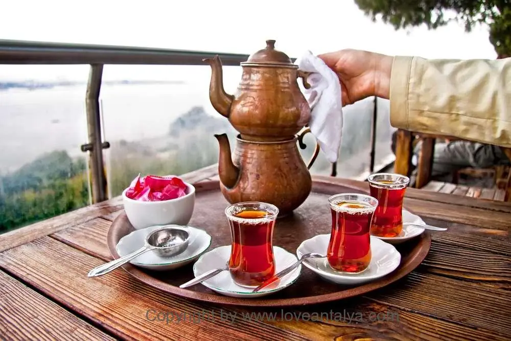 1752284237 965 غذاهای محلی ترکیه؛ ۳۷ مورد از غذاهای ترکیه خوشمزه و.webp