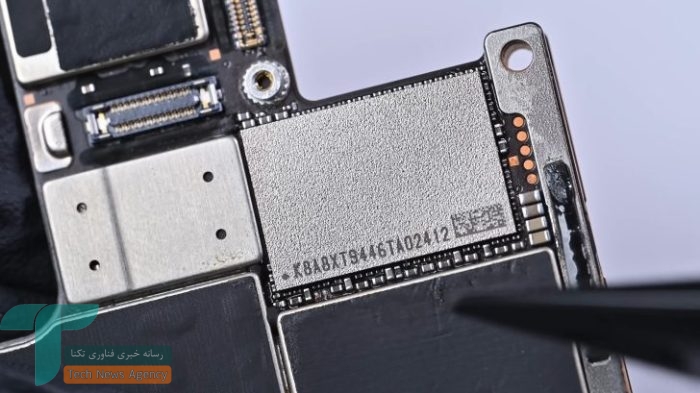 تلاش ناموفق برای هک حافظه آیفون17، جامعه فناوری را به تحسین واداشت_مجله رشد 4 قطعات حافظه آیفون 17 AIR