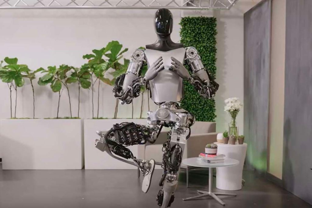 ربات انسان‌نمای ایلان ماسک، جراح می‌شود؟